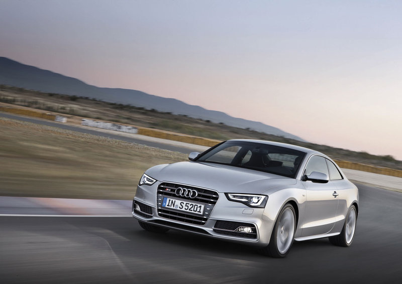 2011-audi-s5-coupe_2