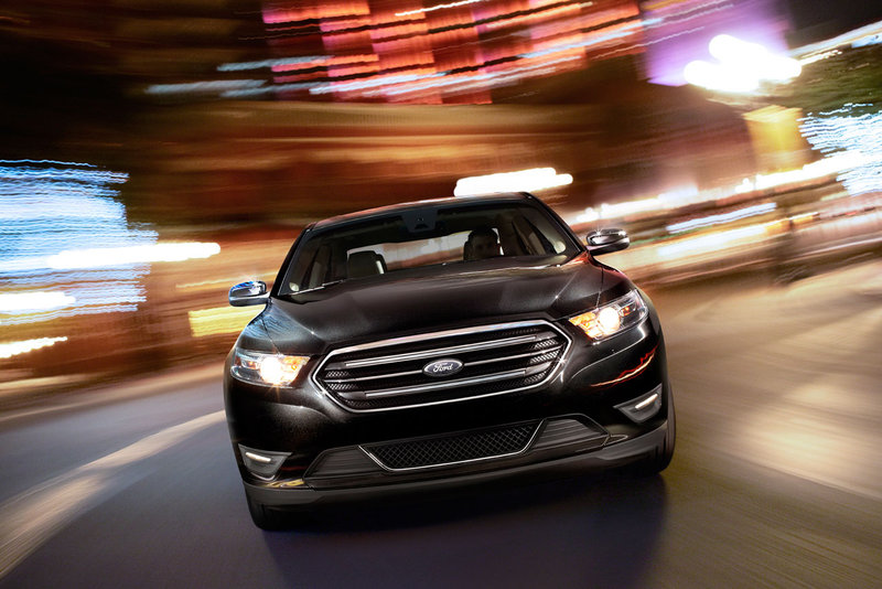 2013-ford-taurus-limited_1