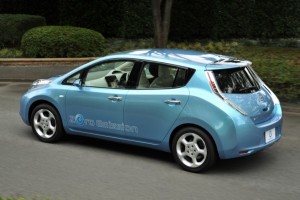 nissan_leaf_pure_electric_car