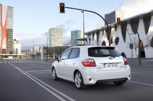 Picture 2011 Toyota Auris HSD